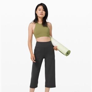 Lululemon Align Wide Leg Crop, size 6
